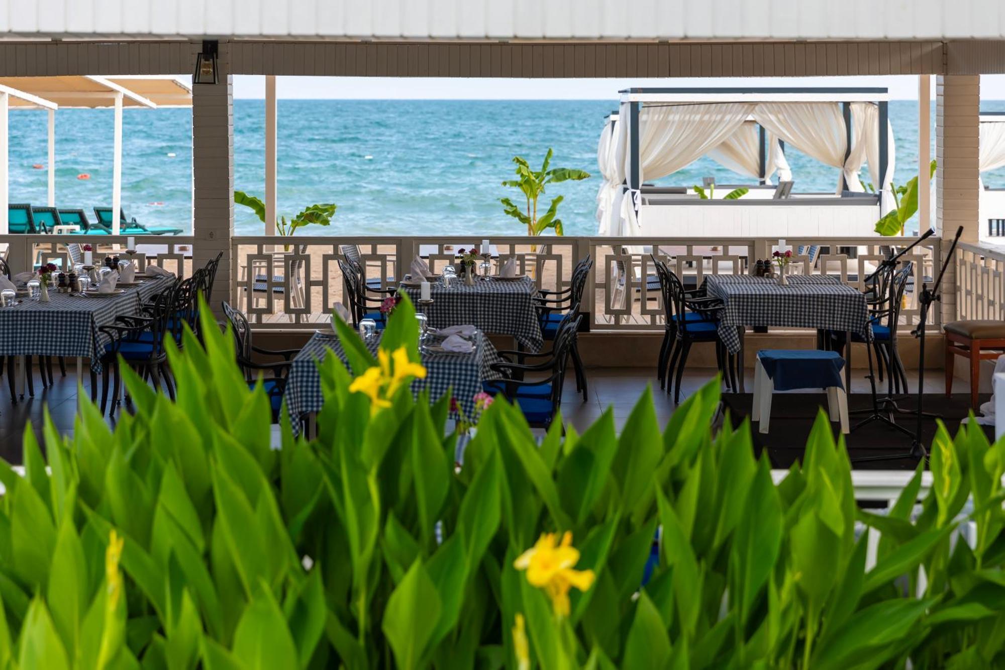 Crystal Centro Resort - Ultimate All Inclusive Antalya Kültér fotó